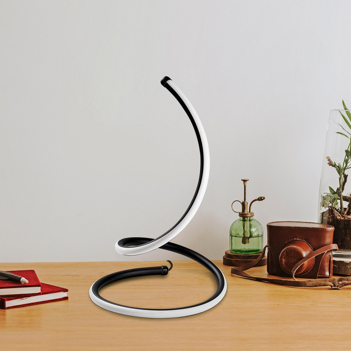 Tischlampe Schwarz Metall Nightstrike