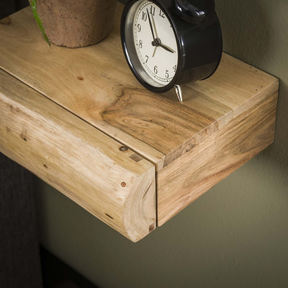 2er Set schwebende Nachttische Akazienholz Freya Klein