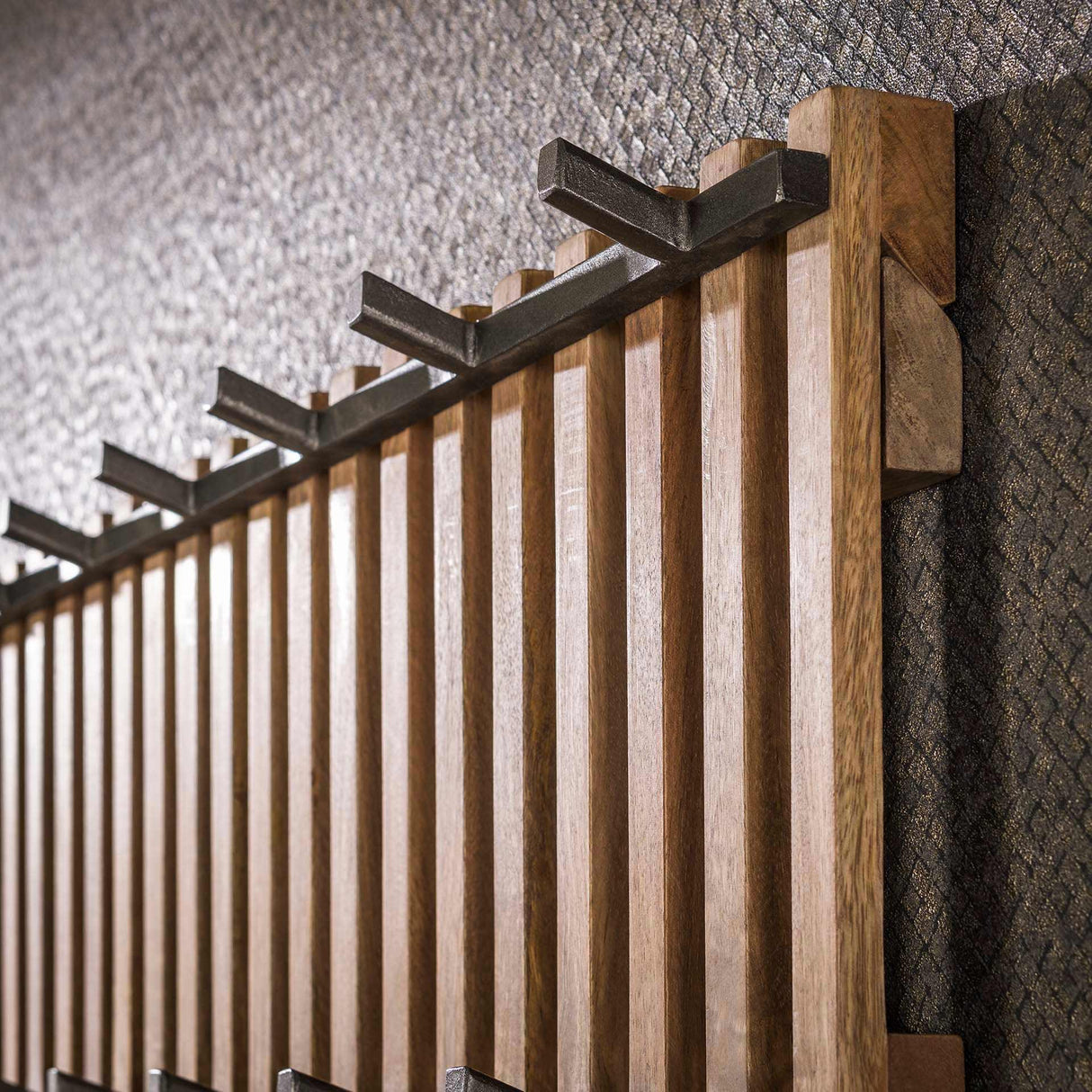 Garderobenständer Vera 13 Haken Mangoholz Sandfarbe