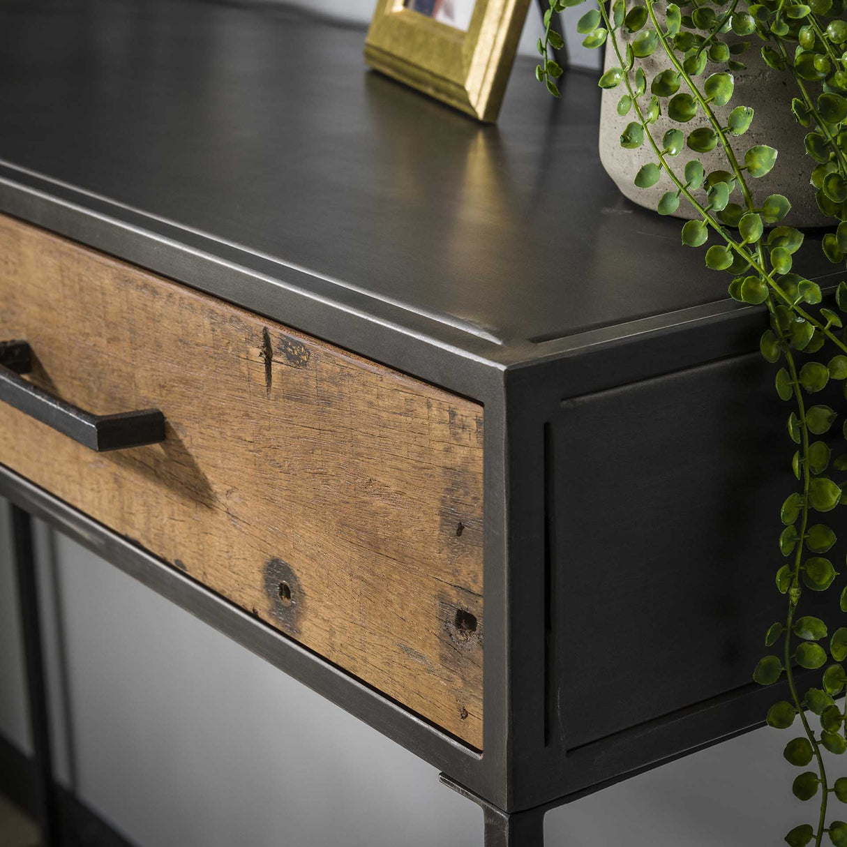 Charlie Konsolentisch Industrial Holz Metall