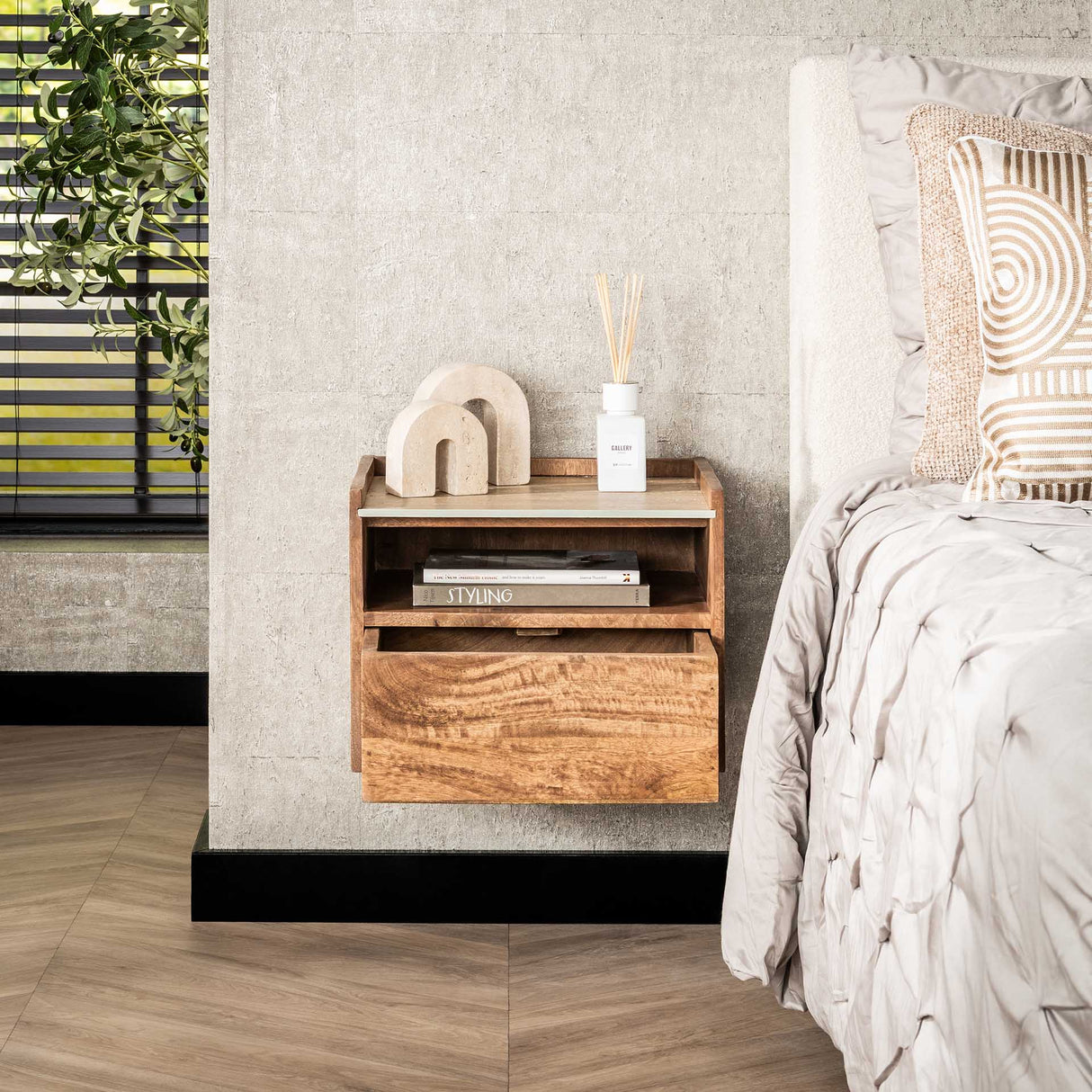 Orto Hängender Nachttisch 1 Schublade 1 Fach Mangoholz Keramik