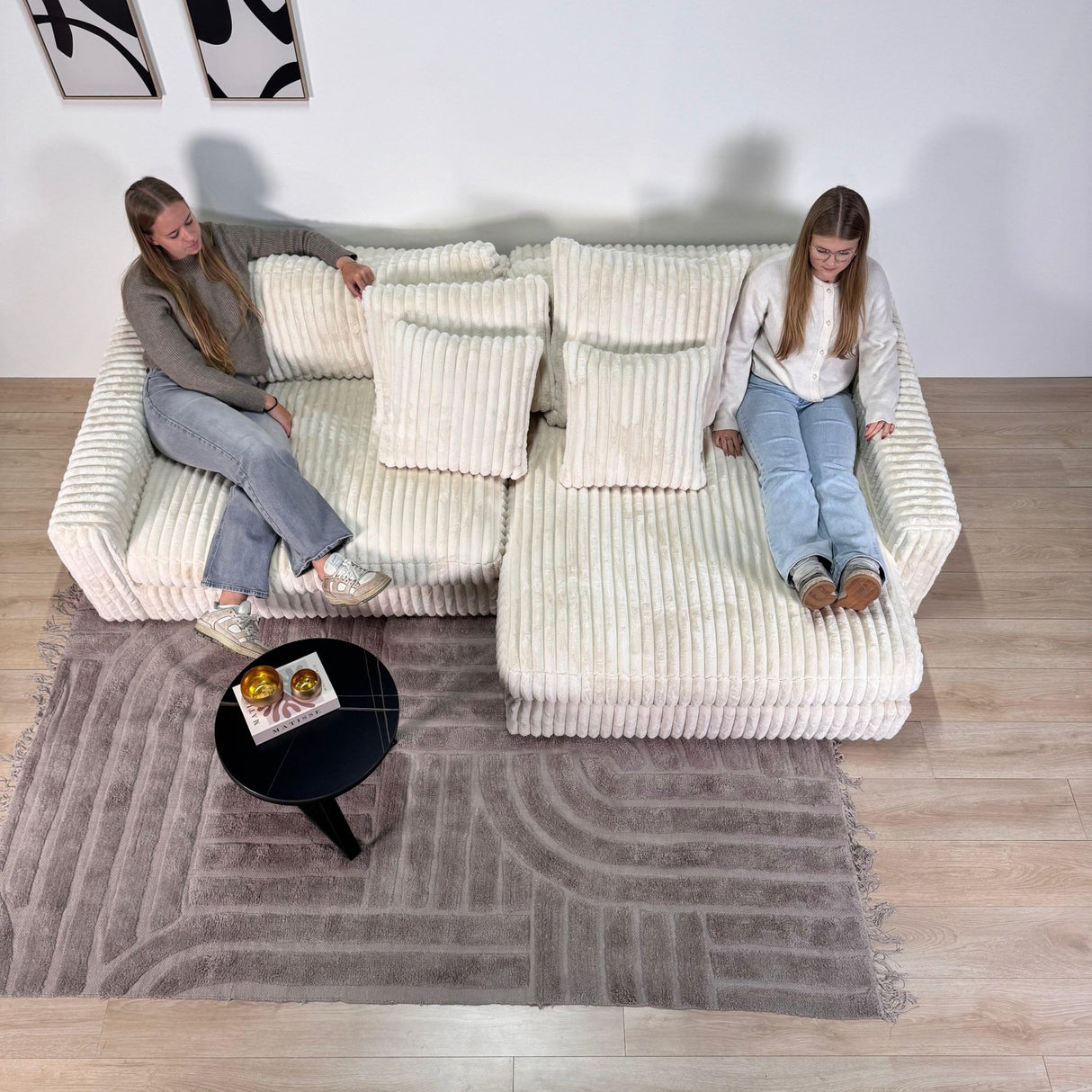 3-Sitzer-Loungesofa Nia aus geripptem Stoff in Beige