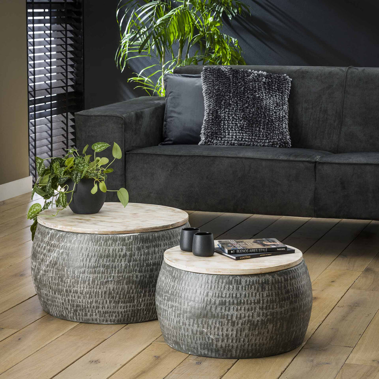 Industrial Couchtisch Set Roxy Mangoholz Stahl