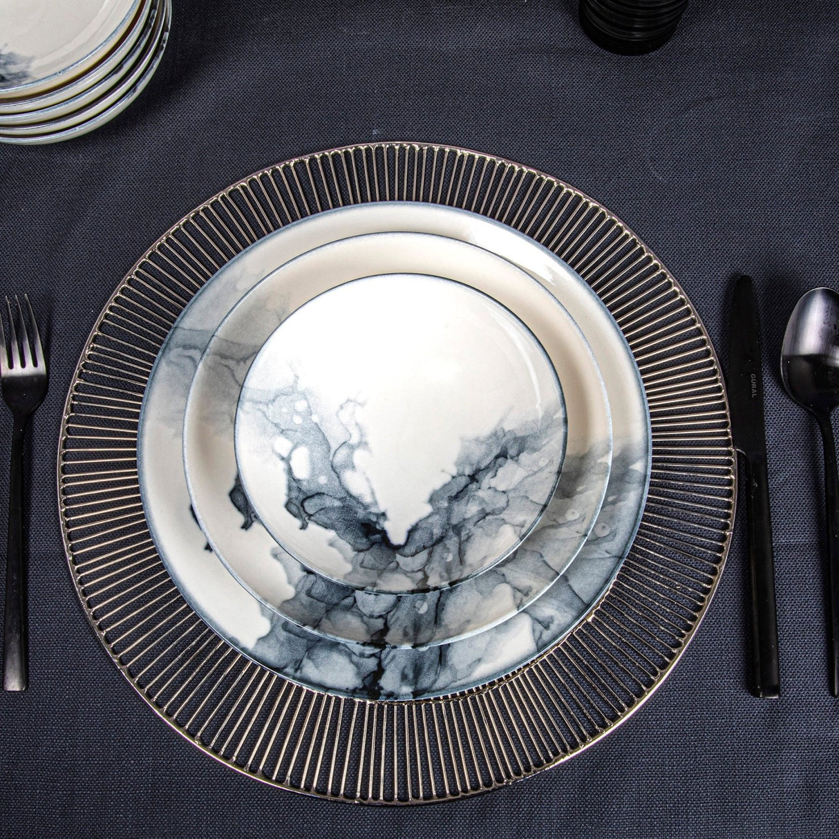 GBSATN24KY4R1360 Mehrfarbig 100 % PORZELLAN 25 cm breit