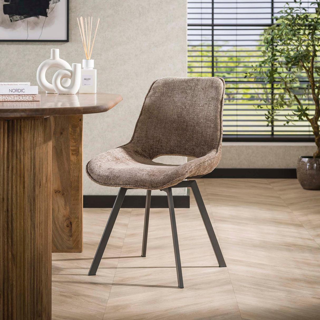 Moderner Esszimmerstuhl Riviera Rich Champagne Drehbar Ohne Armlehnen