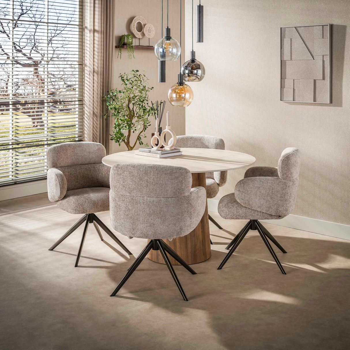 Runder Esstisch Jimi Ø120 cm beige Travertinkeramik