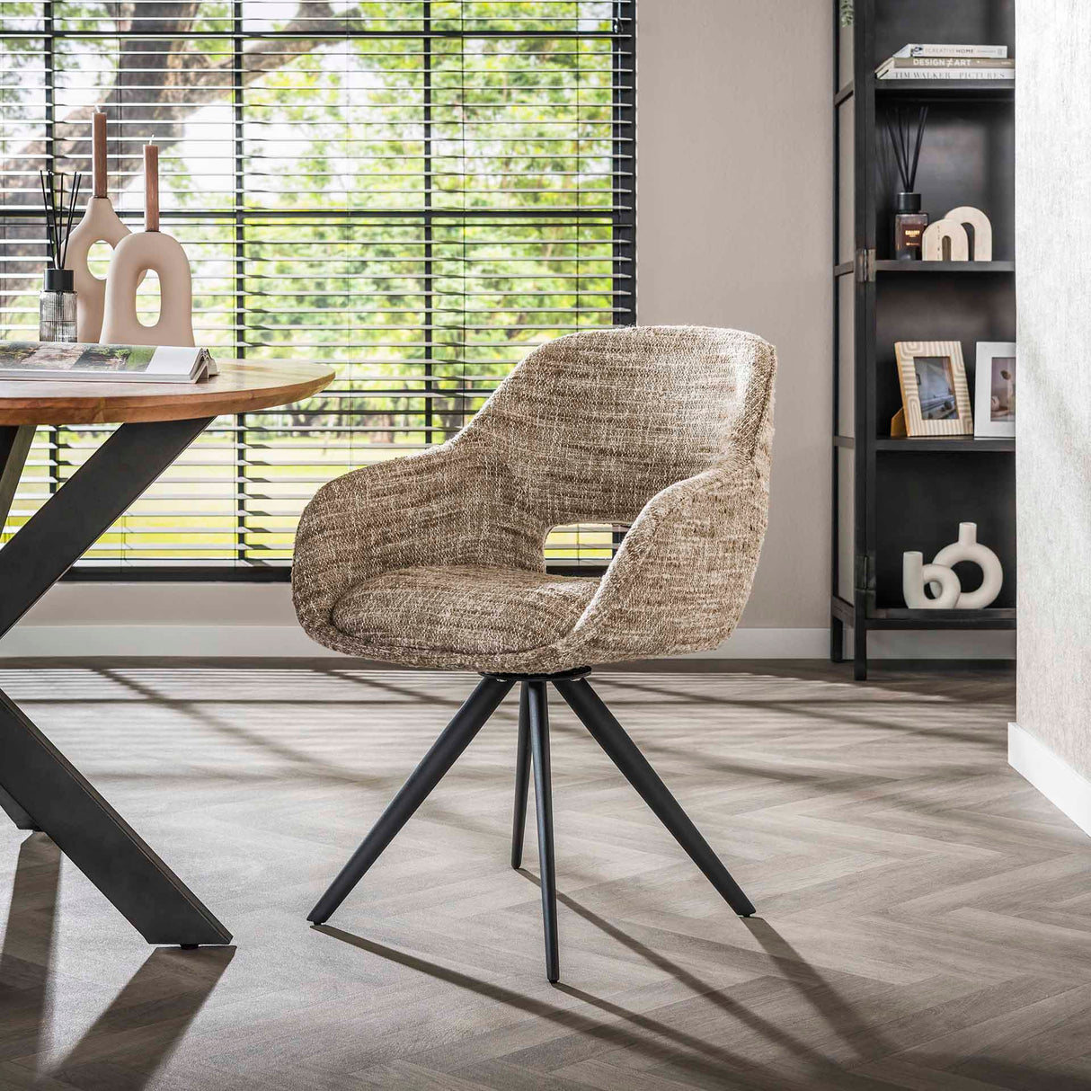 Esszimmerstuhl Springo Drehbar Eagle Sandfarbe