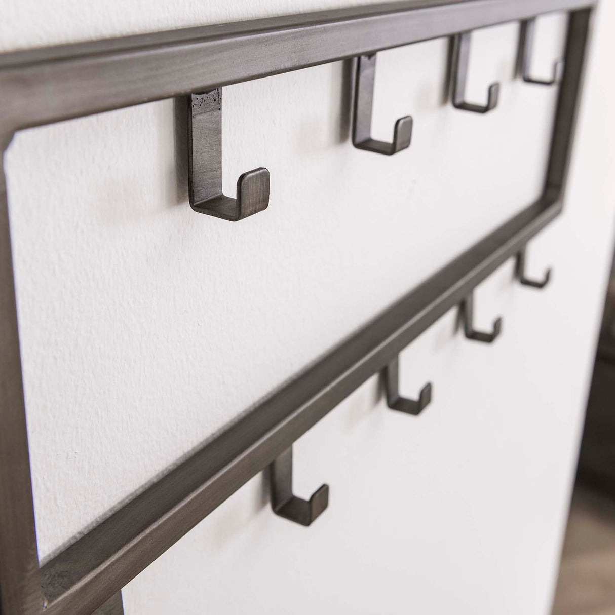 Industrieller Kleiderhaken Milano 9 Haken Gebürstetes Metall silber