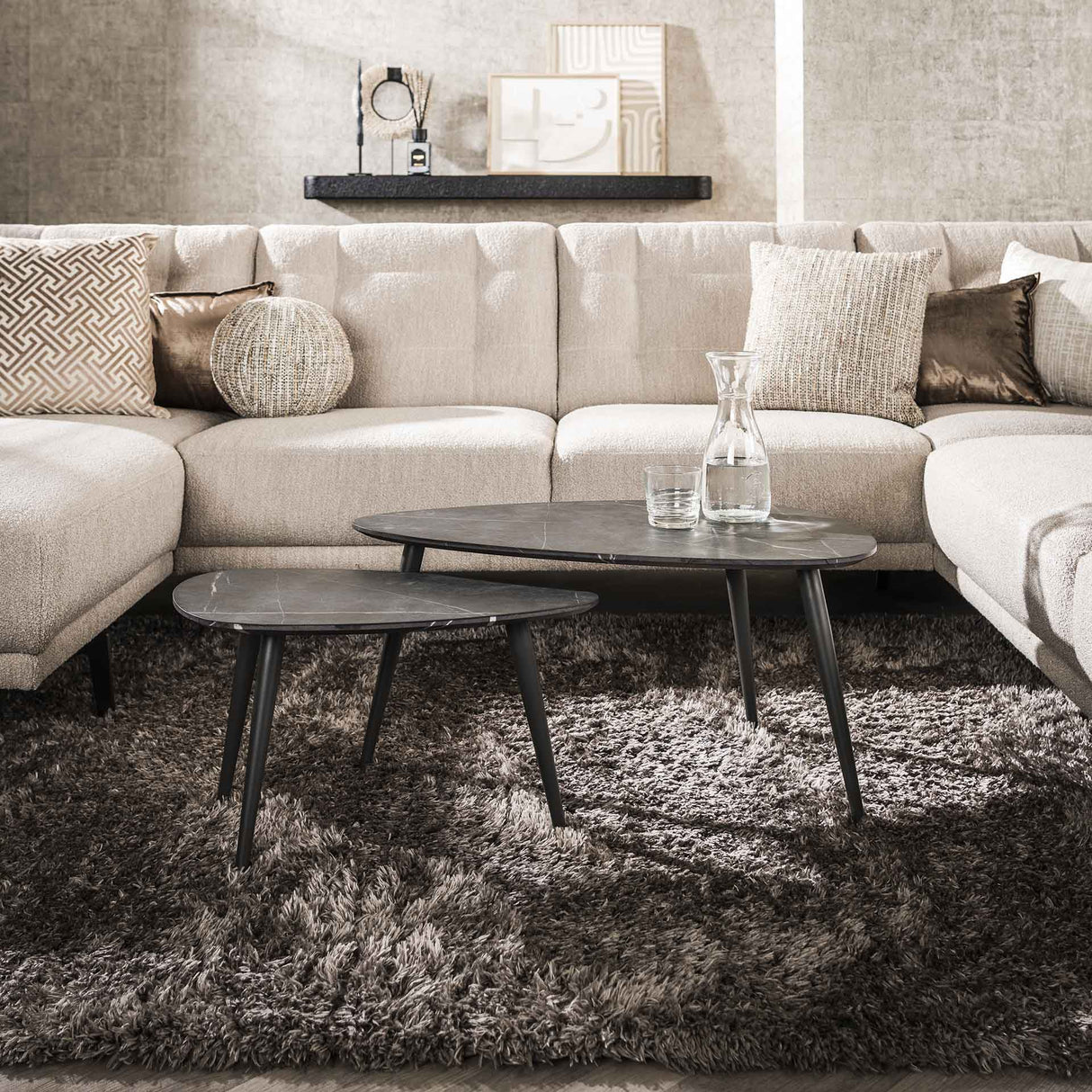 Kieselsteinförmiger Couchtisch 2er Set Conner Keramikoptik Grau