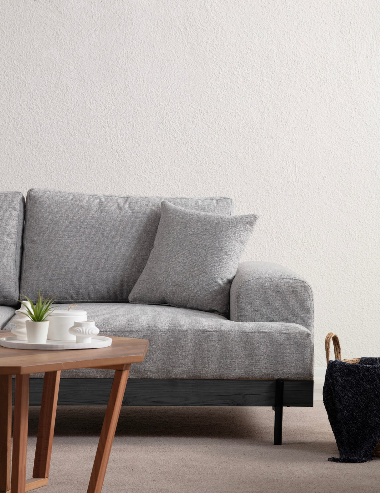 3-Sitzer Sofa Eti Grau - Schwarzes Holzgestell