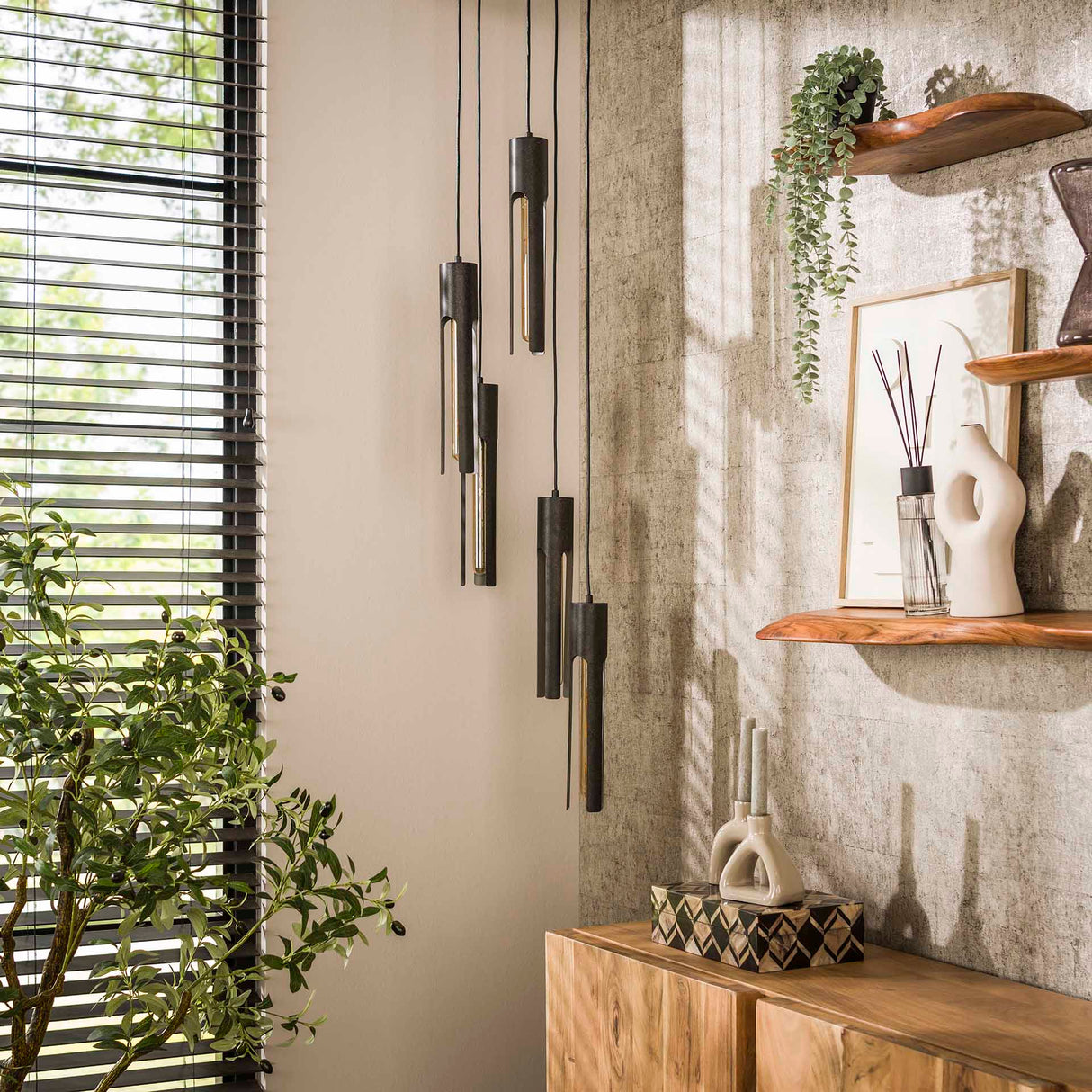 Hängeleuchte Judy 5-flammig gestuft schwarz