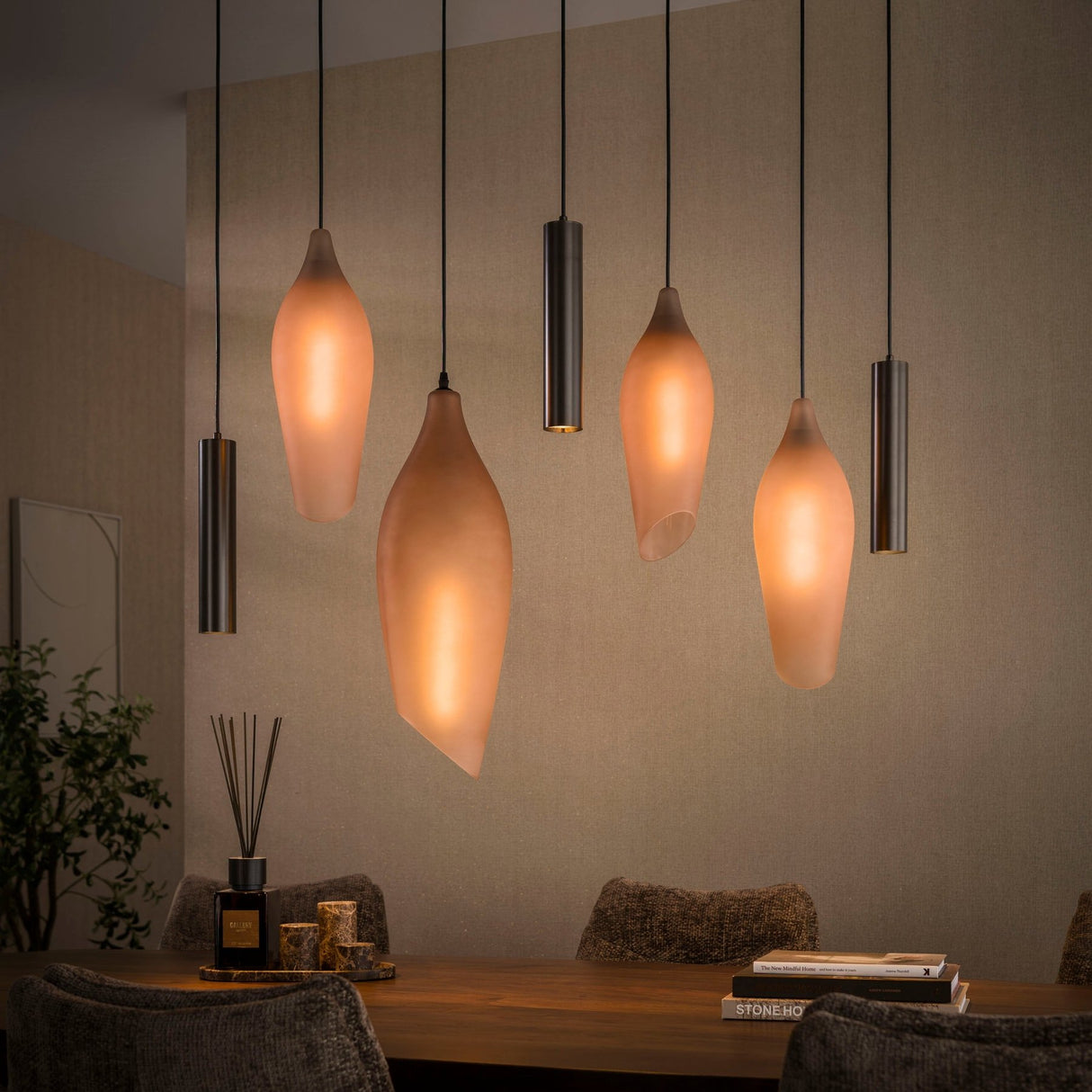 Hanglamp Cocoon cocoonstijl bruin frosted