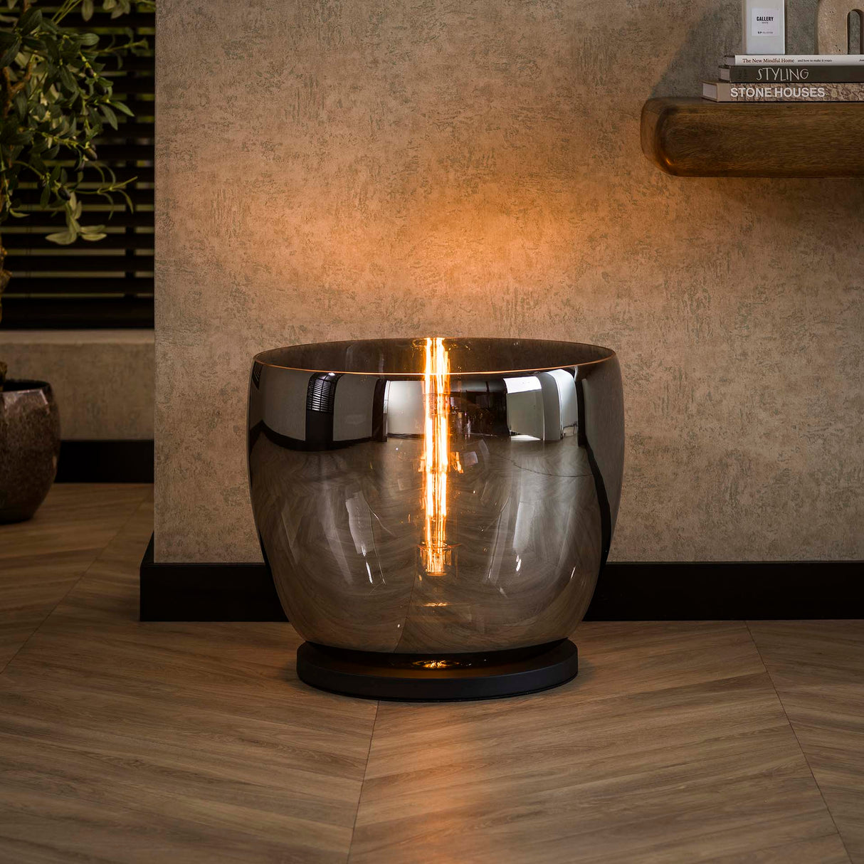 Stehlampe Dain UP XXL Chromfarbiges Glas