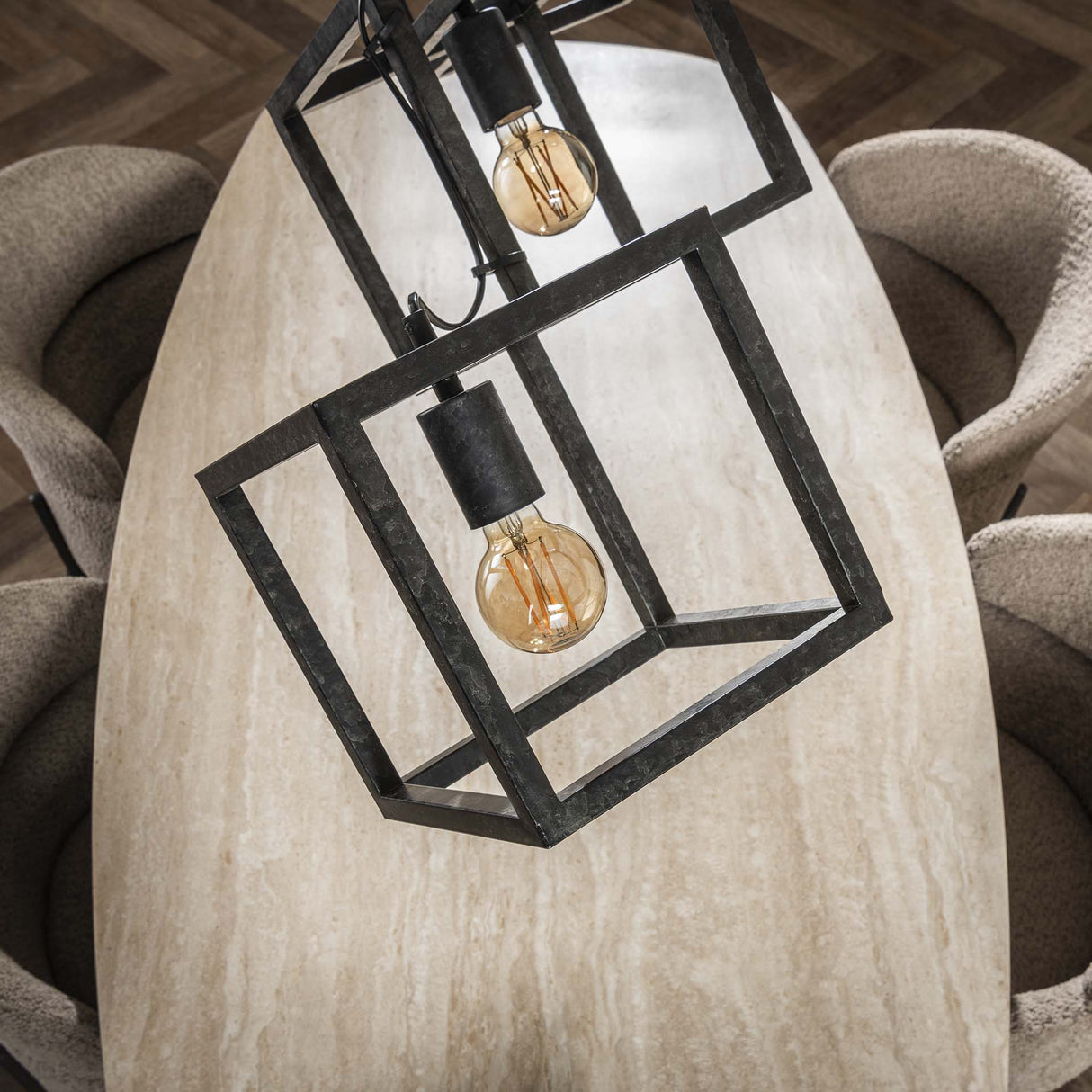 Hängelampe Drew 4-flammig Würfel schwarz