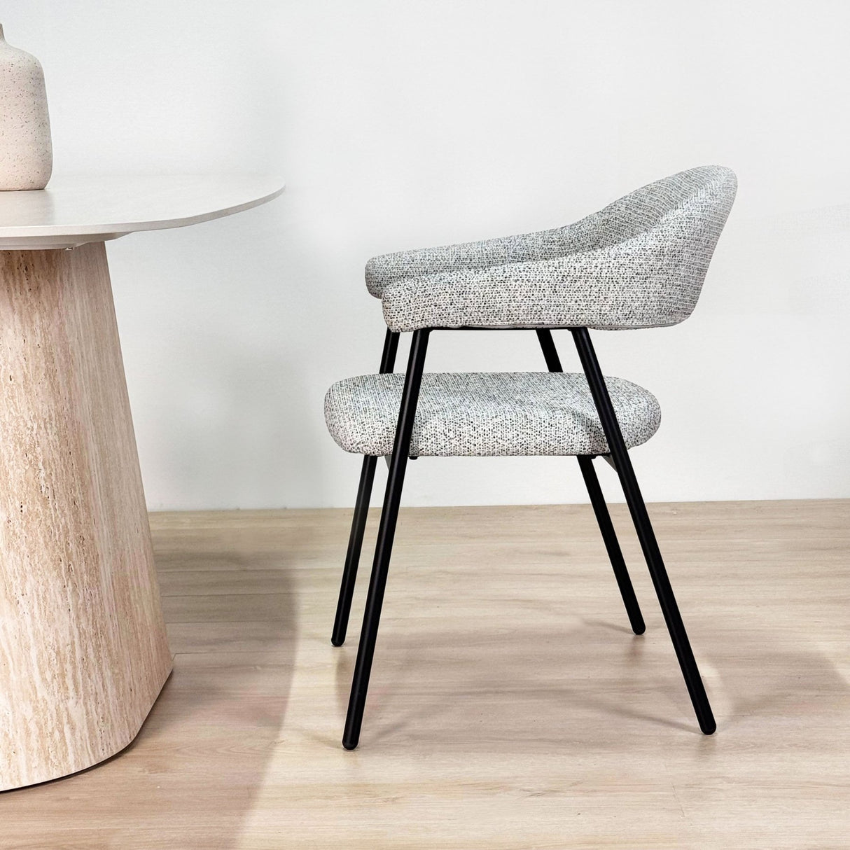 Bouclé Esszimmerstuhl Lisa Grau