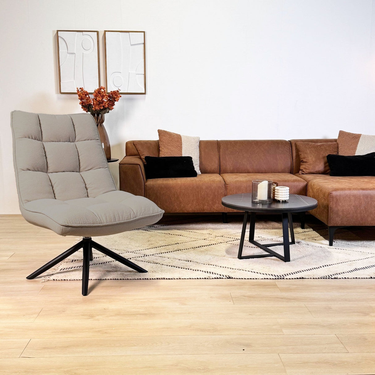 Drehstuhl Yuki Taupe Bouclé 360° Drehbar