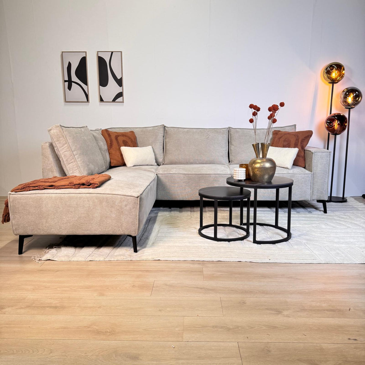 Ecksofa mit Chaiselongue beige Chenille Yara - links