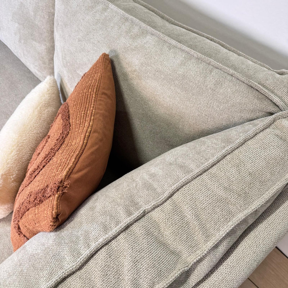 Ecksofa mit Chaiselongue aus beige Chenille Yara - rechts