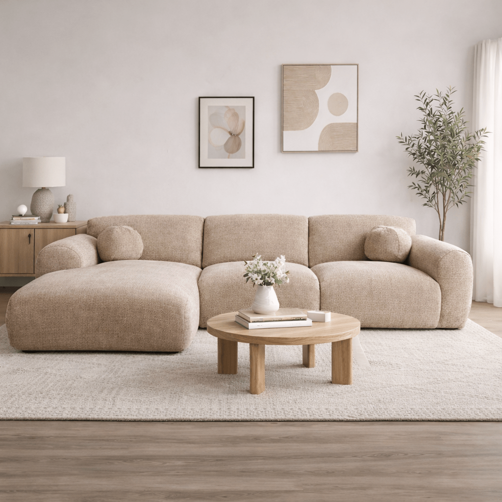 Ecksofa aus sandfarbenem Chenillestoff – 292 x 169 cm – Shane – links