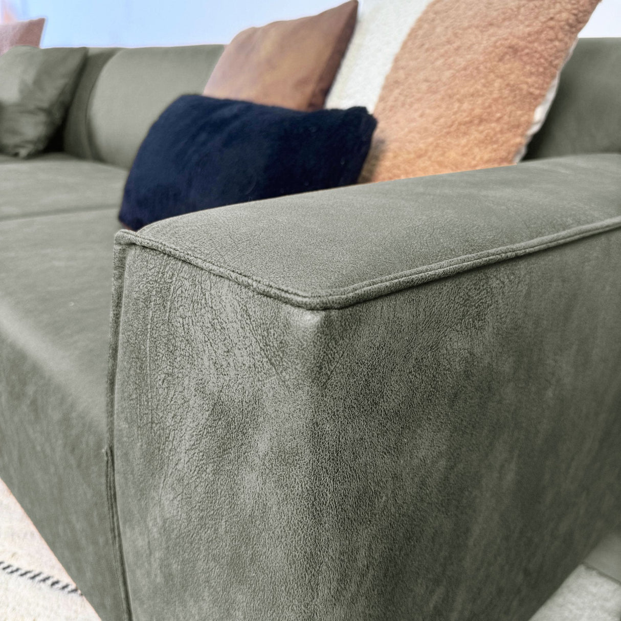 Ecksofa mit kompakter Lounge-Grün Microfaser Davidson - links