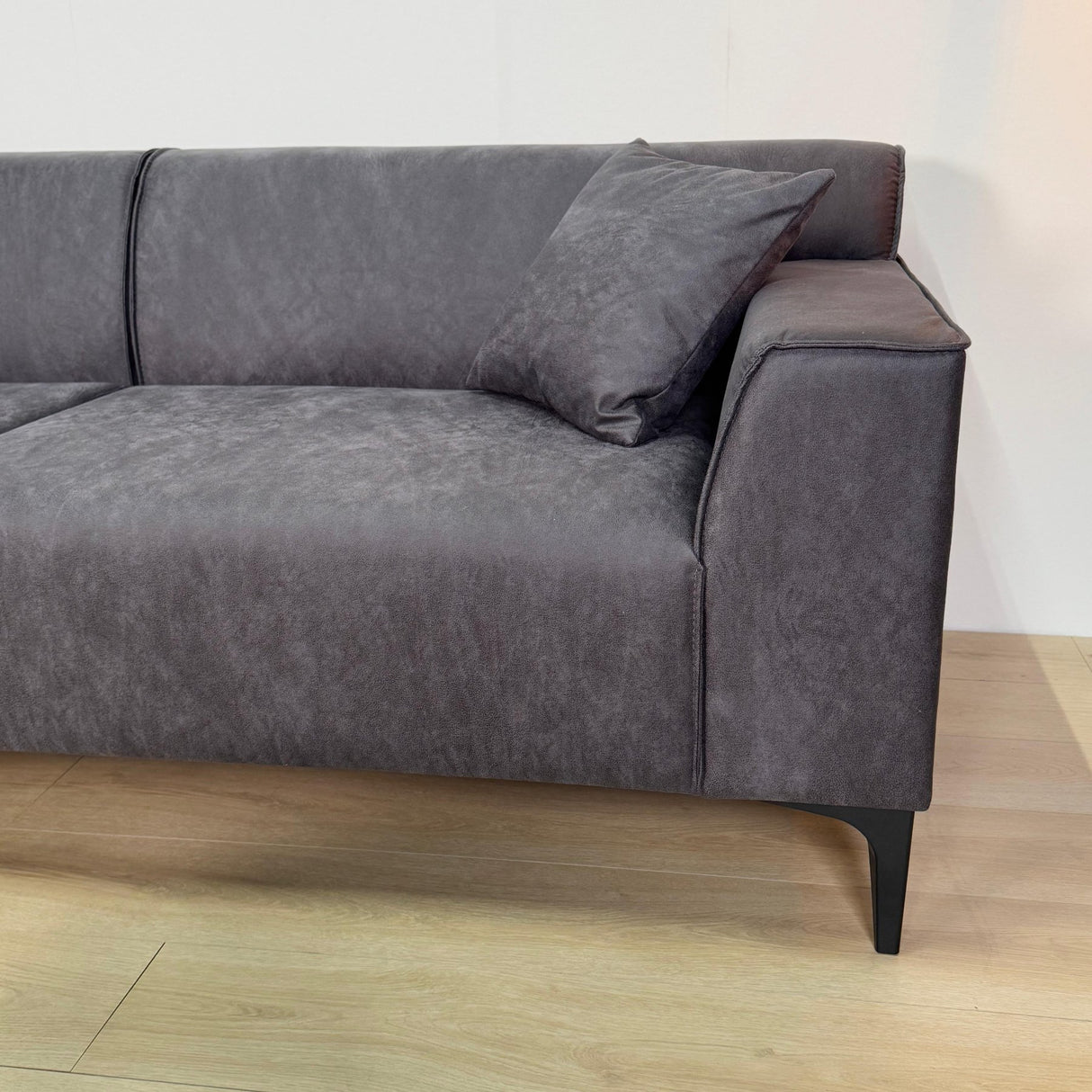 3-Sitzer Bank aus Anthrazit-Mikrofaserstoff Davidson