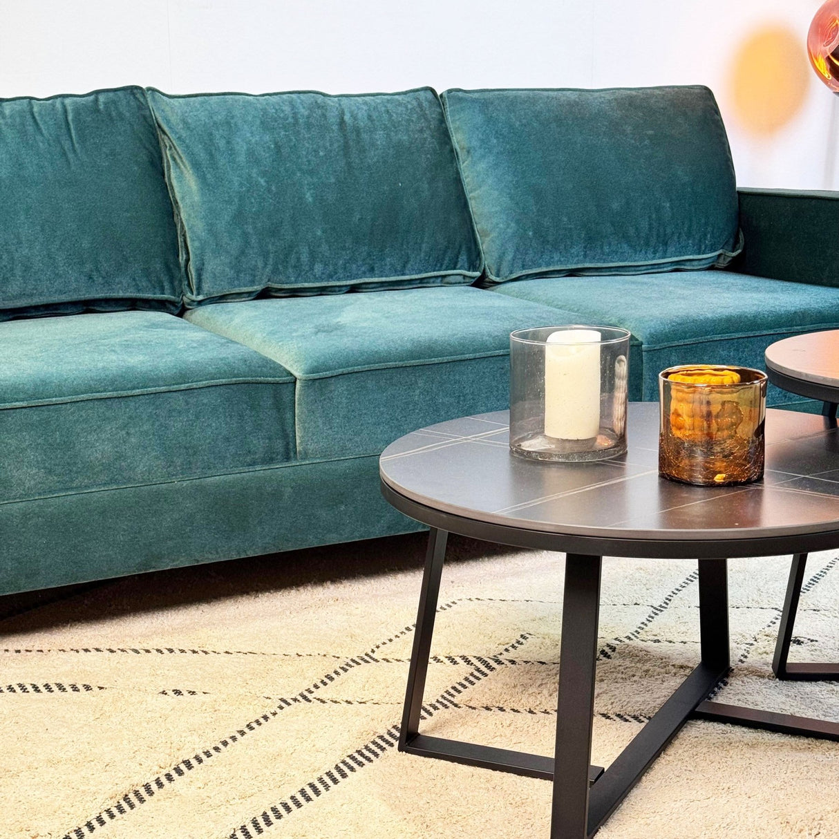 3-Sitzer Sofa Kale Samt Grün - bequeme lose Kissen