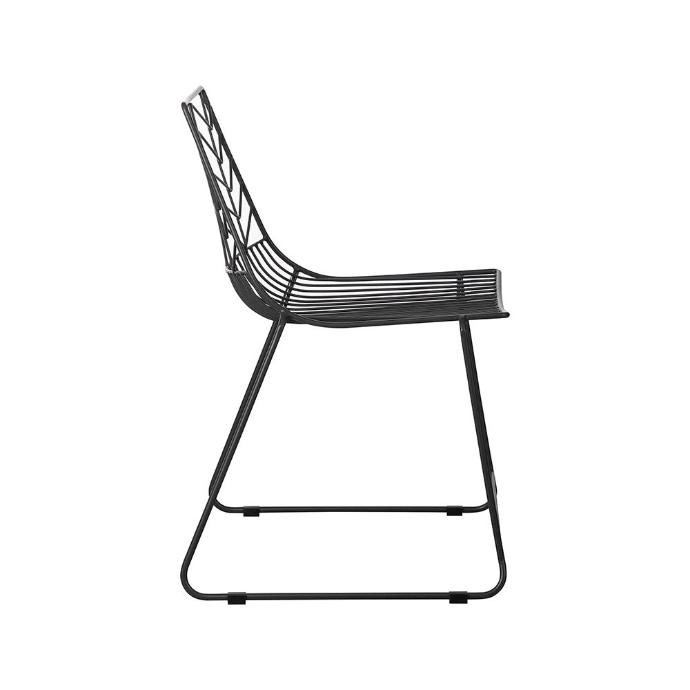 Gartenstuhl Millie Dimehouse Schwarz LxBxH 87x62x61 Metall Weißes Foto Seitenansicht