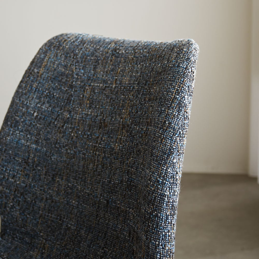Esszimmerstuhl Beau Chenille Dimehouse Blau LxBxH 72x68x50 Stoff Atmosphärisches Fotodetail