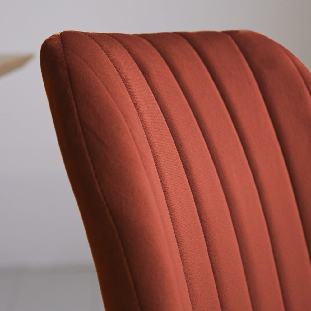 Esszimmerstuhl Schöner Samt Dimehouse Kupfer LxBxH 71x67x49 Stoff Stimmungsvolles Fotodetail
