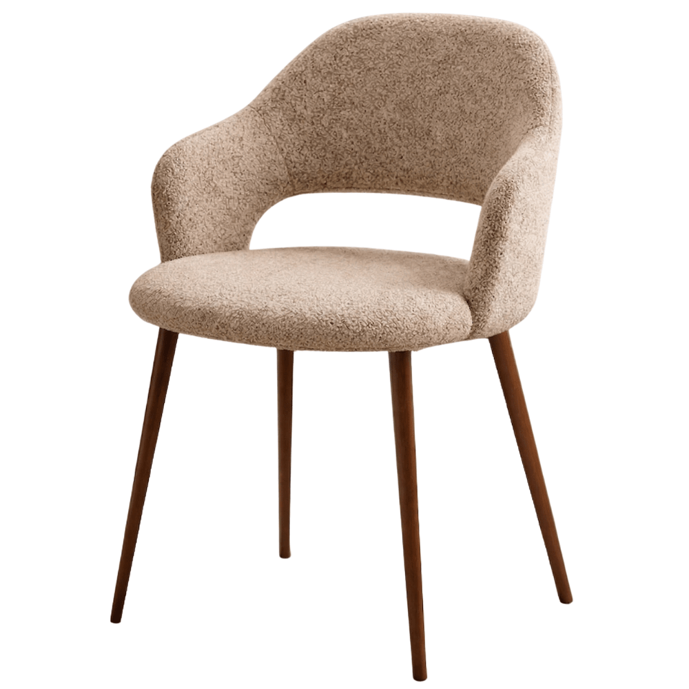 Japandi Esszimmerstuhl Sandfarben Bouclé Aki - Walnussrahmen - mit Armlehne