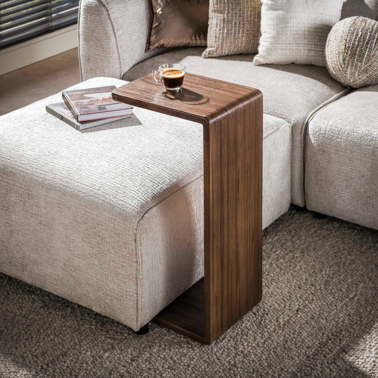 Overzettafel walnoot bruin teakhout Caro