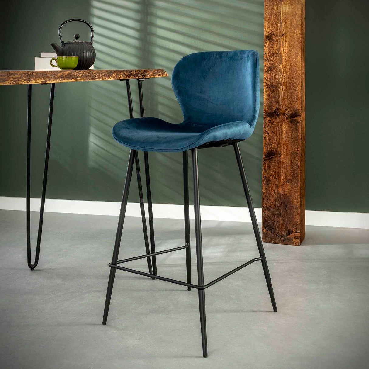 Set von 4 Barhockern Argo Velours Blau Rundrohr 
