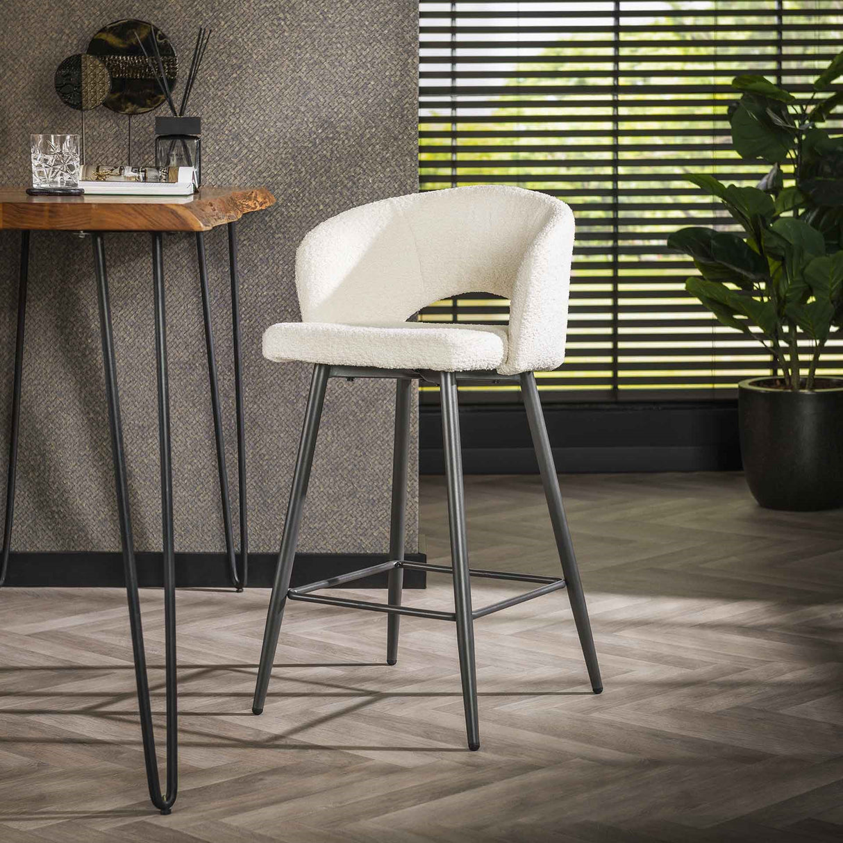 Moderne Barkruk Wit Alba Bouclé Stof