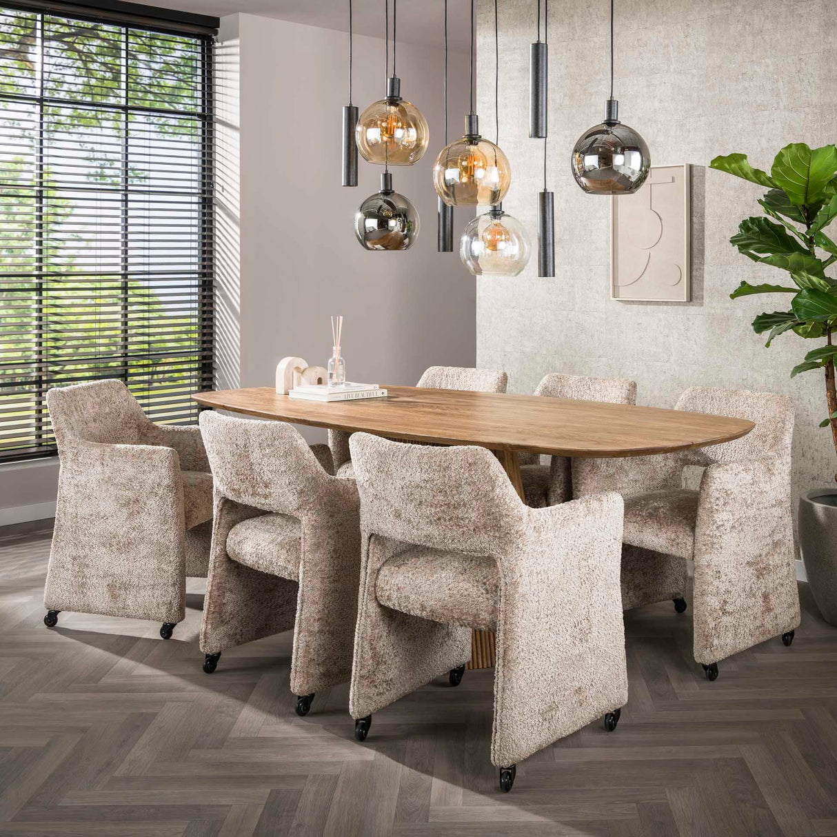 Satz von 2 Esszimmerstühlen Siena Alura Sand mit Rollen 