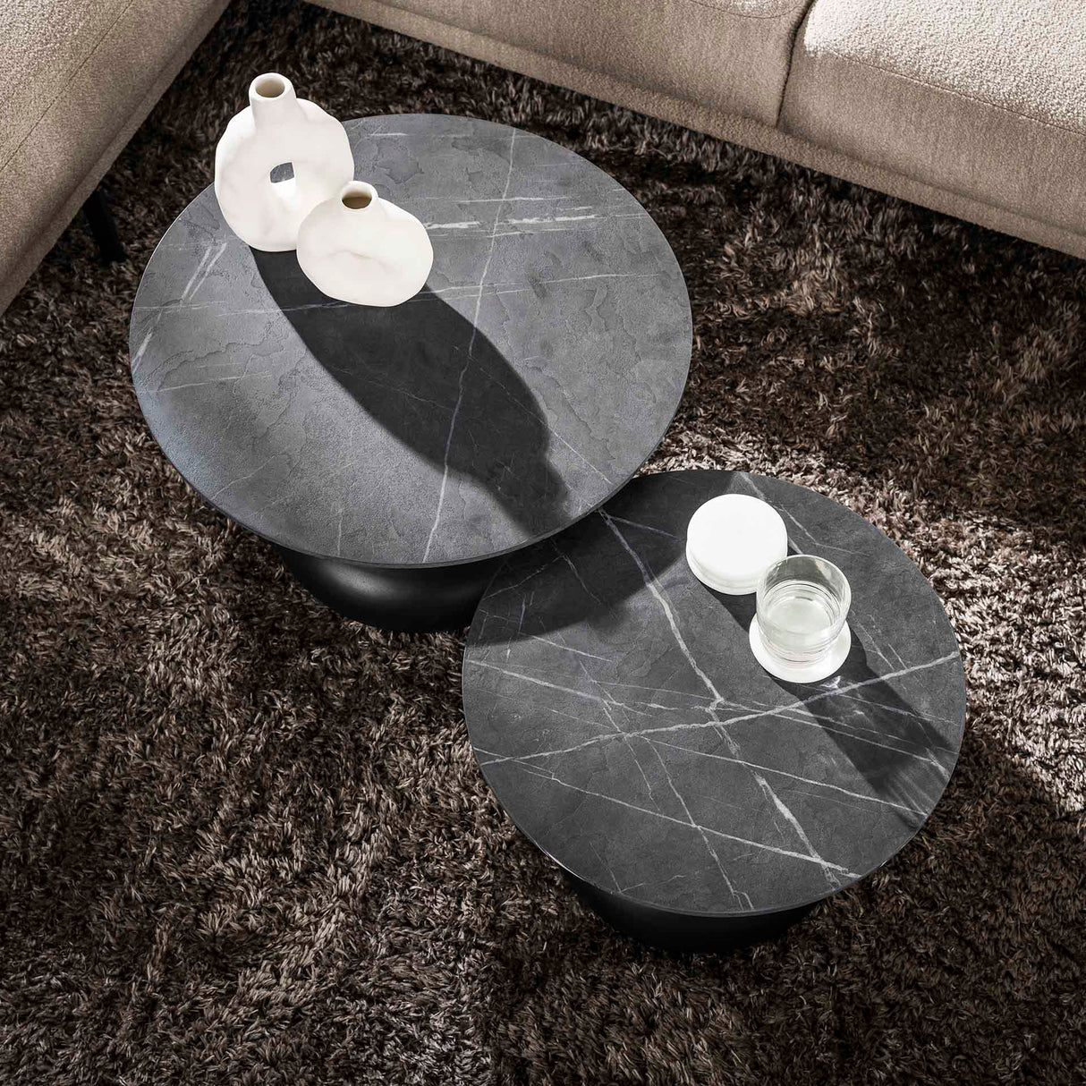 Drop Couchtisch Set von 2 3D Melamin Graphit Ø60-Ø50 