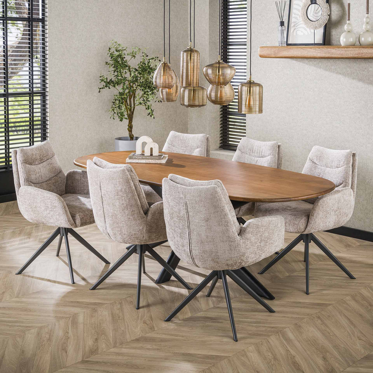 Dänischer ovaler Esstisch Cody aus Mangoholz 180 cm 