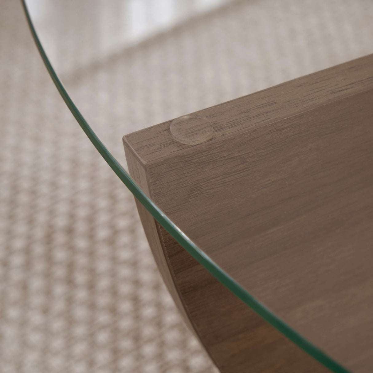 Liya Couchtisch Walnuss oval 90 cm Gehärtetes Glas