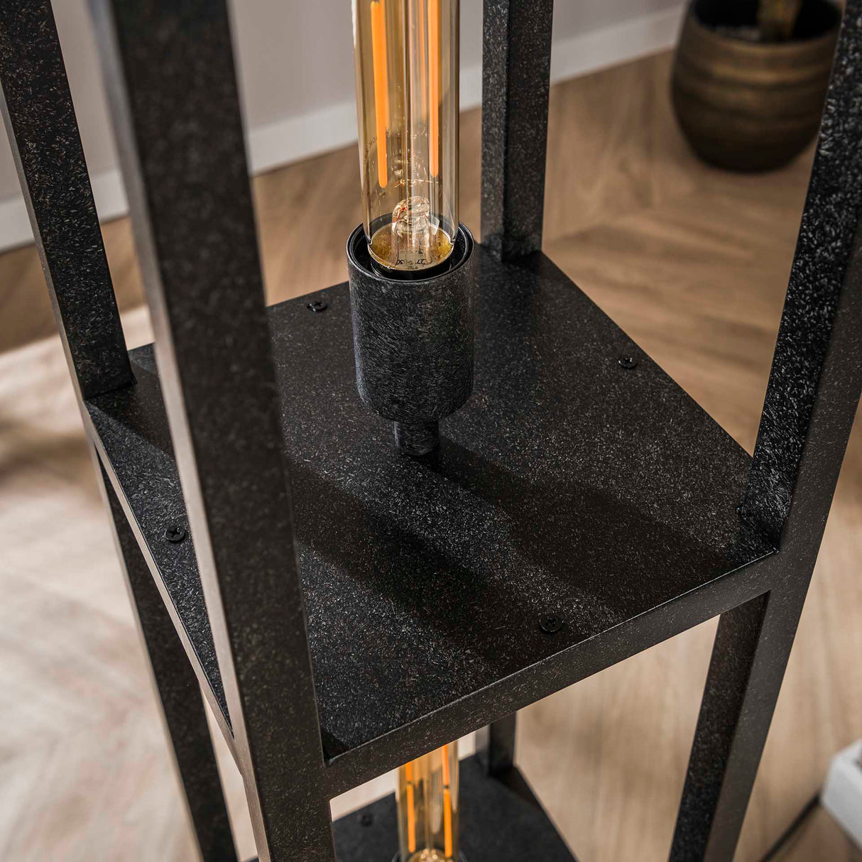 Industriële vloerlamp Ardon 4-lichts - Zwart metaal