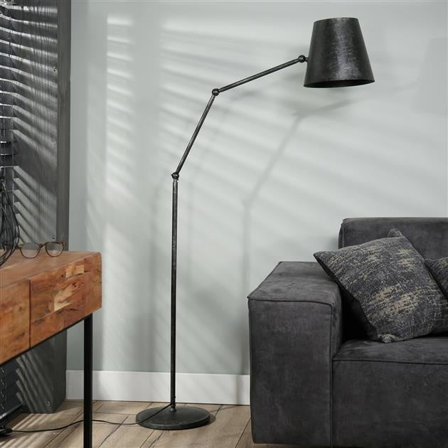 Vloerlamp Carta DH Interior Charcoal LxBxH 60x52x33 Metaal Sfeerfoto schuin vooraanzicht