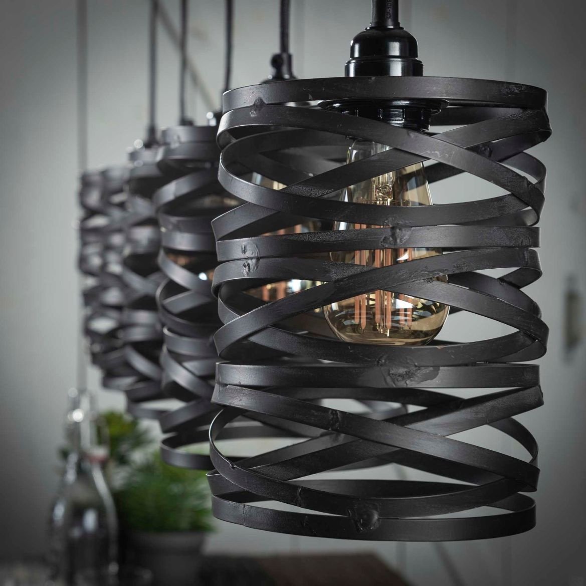 Hanglamp Spin DH Interior Grijs LxBxH 117x27x19 Slate grey Sfeerfoto detail