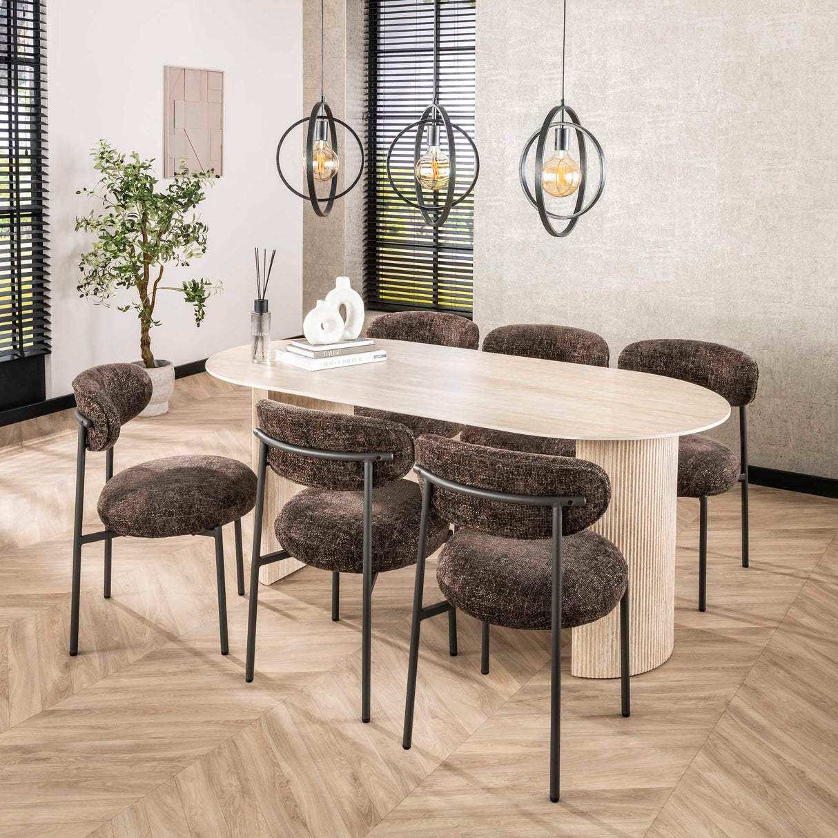 Runde 3-flammige Pendelleuchte Otan aus Metall im Industriestil