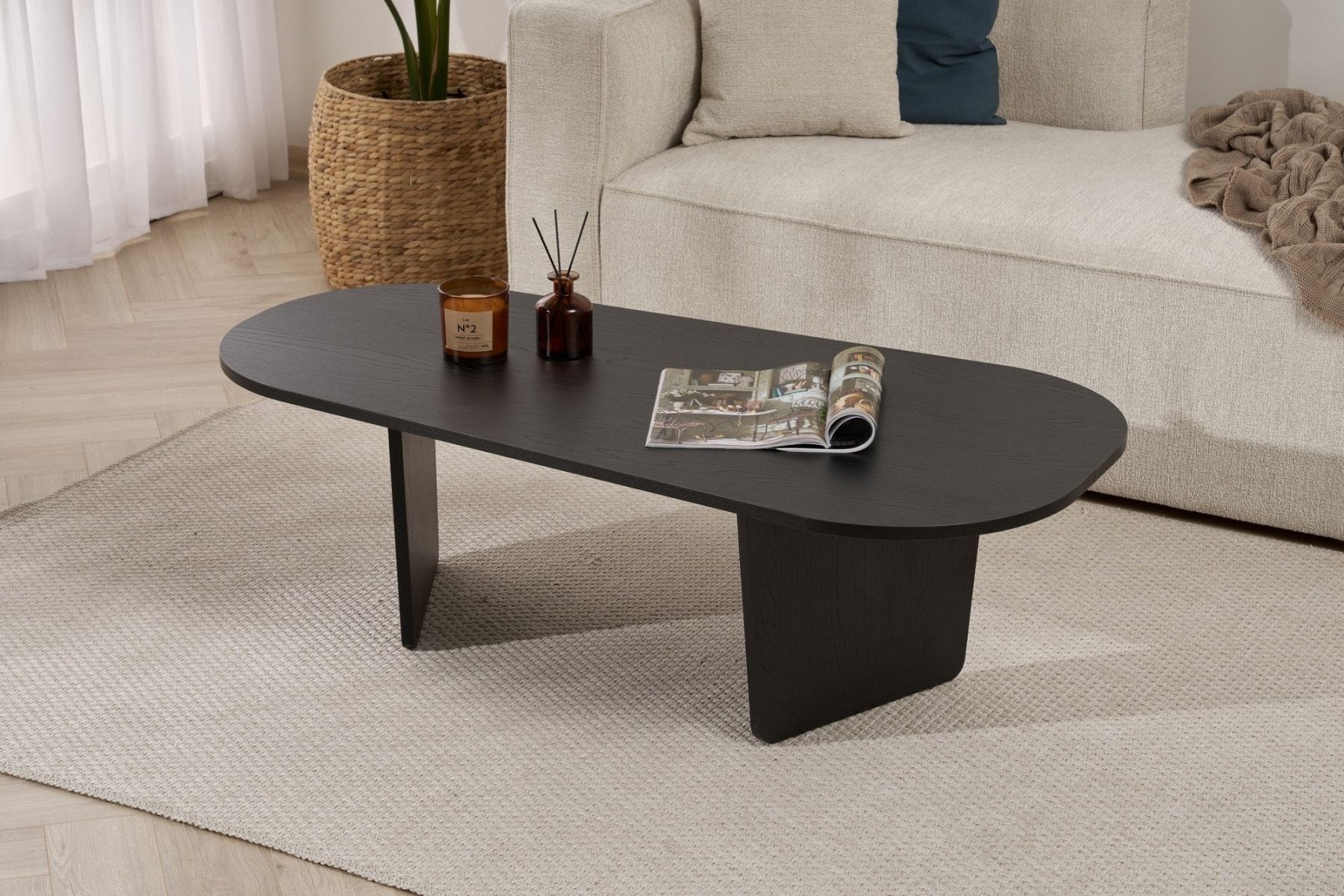 Ovaler Couchtisch, länglich Schwarz Melamin - 130 cm