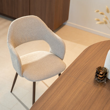 Eetkamerstoelen-Japandi Eetkamerstoel Zand - Open rug - Walnootlook Frame - Aki-Dimehouse