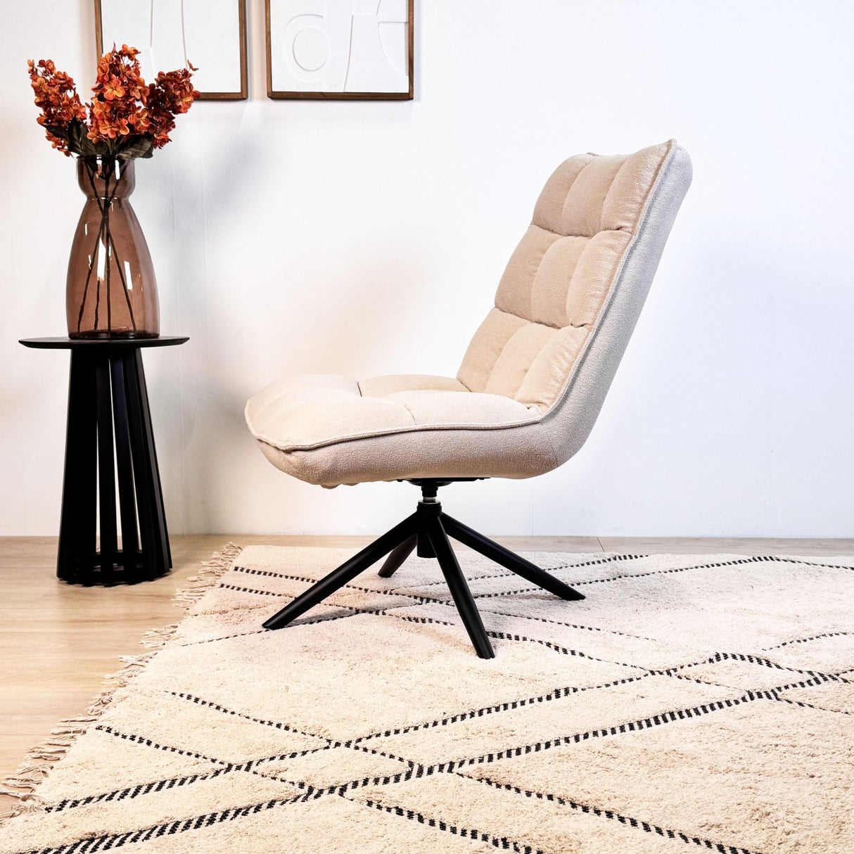 Yuki Beige Bouclé Drehsessel 360° drehbar