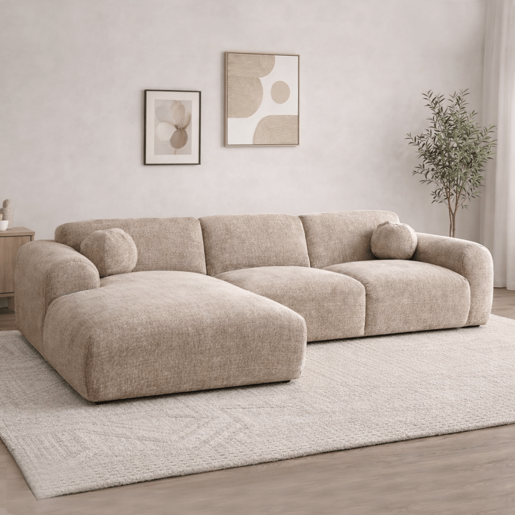 Ecksofa aus sandfarbenem Chenillestoff – 292 x 169 cm – Shane – links
