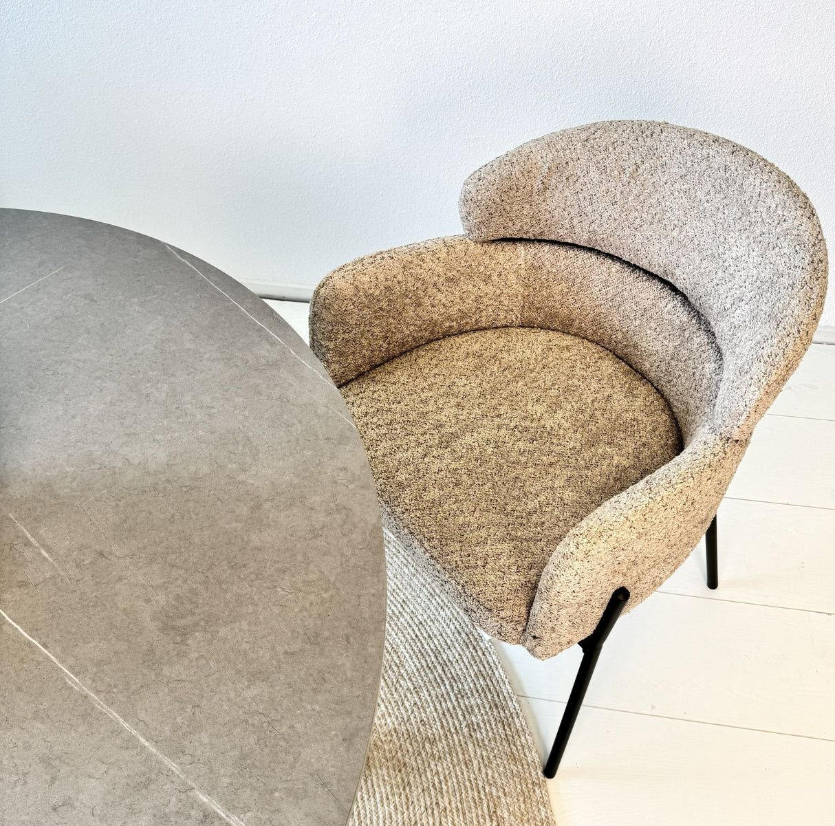 Esszimmerstühle Lola Bouclé