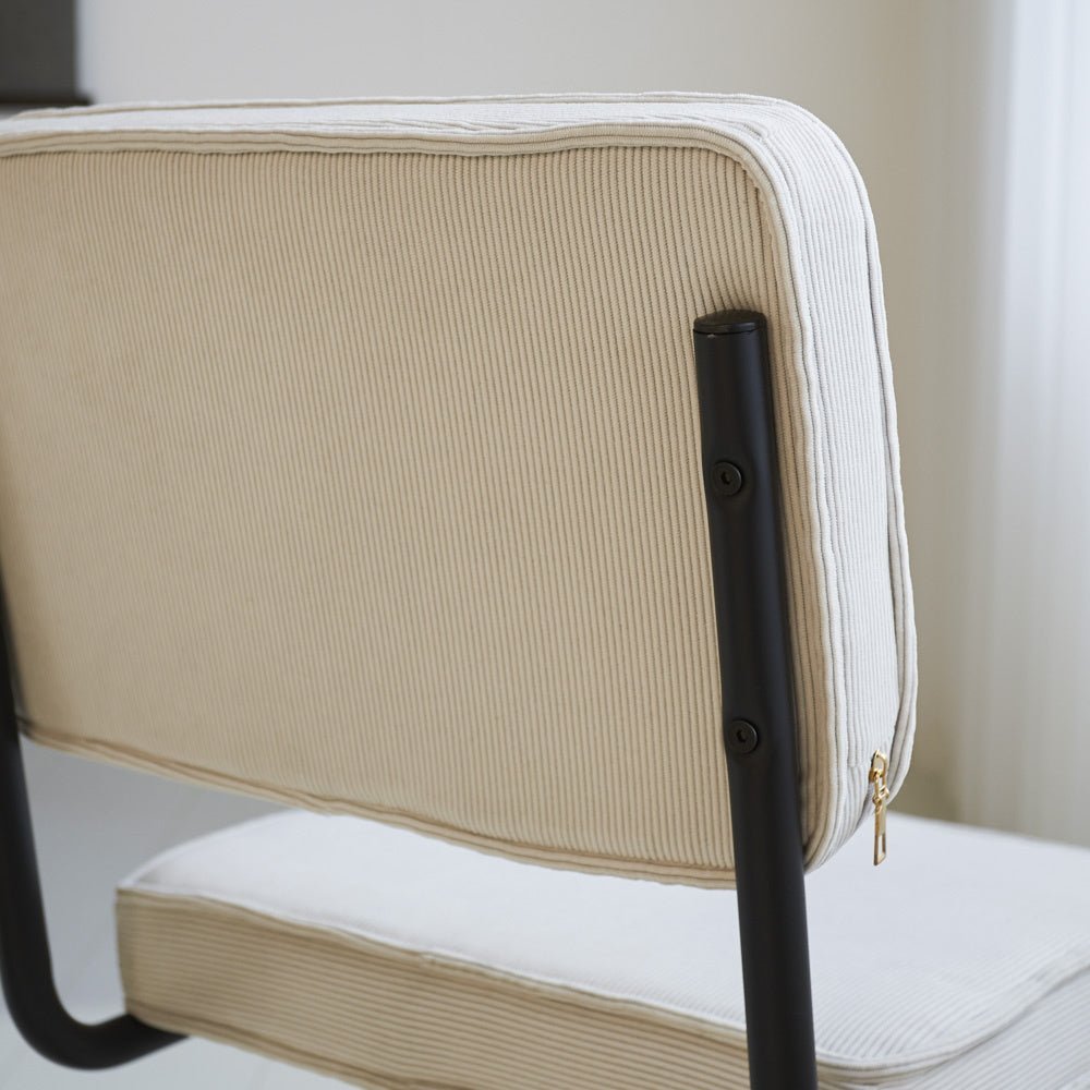 Esszimmerstuhl Remo Rippstoff Dimehouse Beige LxBxH 56x55x52 Rippstoff Detailfoto Rahmen